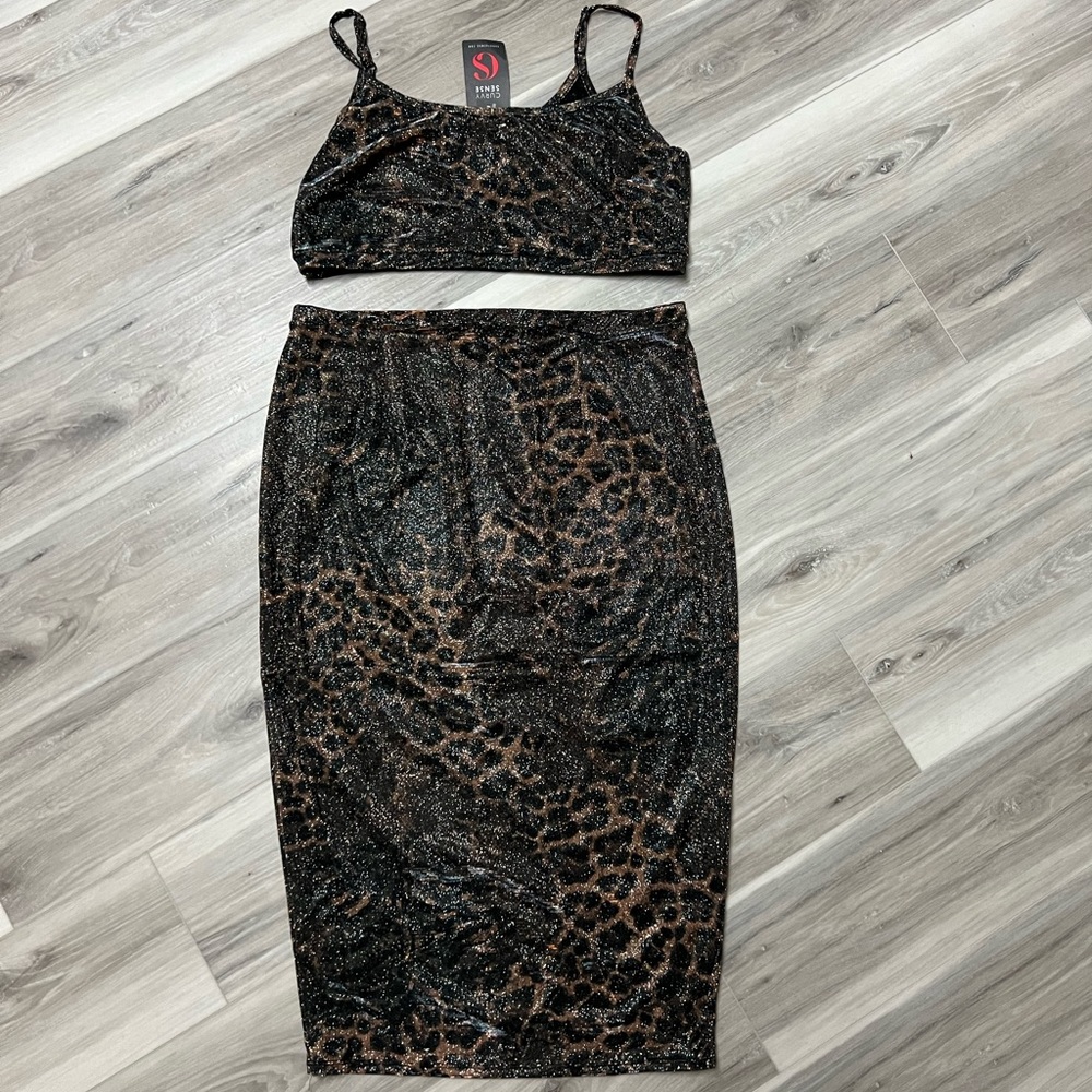 2 PC sparkle leopard print